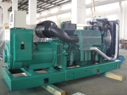 龙山便携静音：租赁无声发电机组，便携式解决能源需求